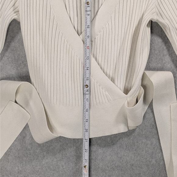 BTFBM Wrap V-Neck Cropped Sweater White Ribbed Knit Long Sleeve Women’s L - Picture 11 of 16